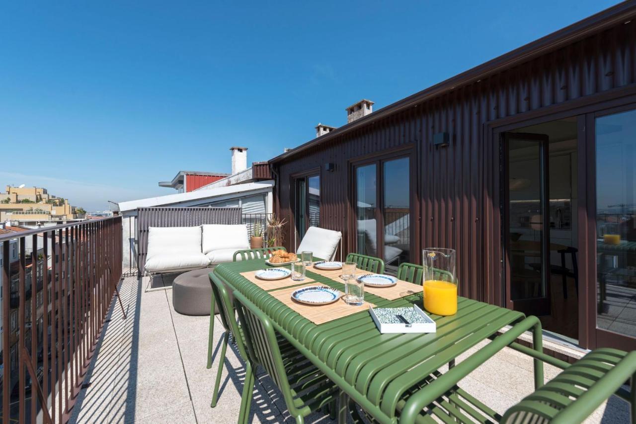 Boavista Penthouse W/ 2 Balconies & Ac By Lovelystay OOporto Exterior foto